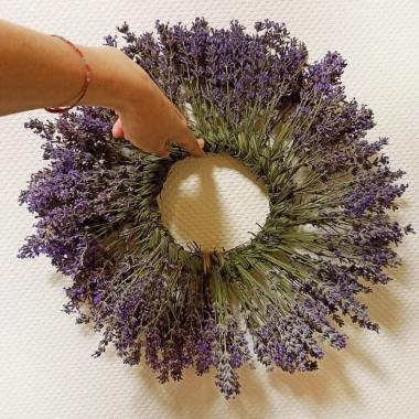 Вінок з квітів лаванди, купити Київ Україна. Інтернет магазин Me Love Lavander